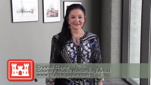 Country singer Crystal Gayle