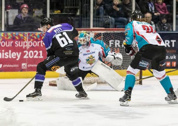 Giants in action against the Clan
