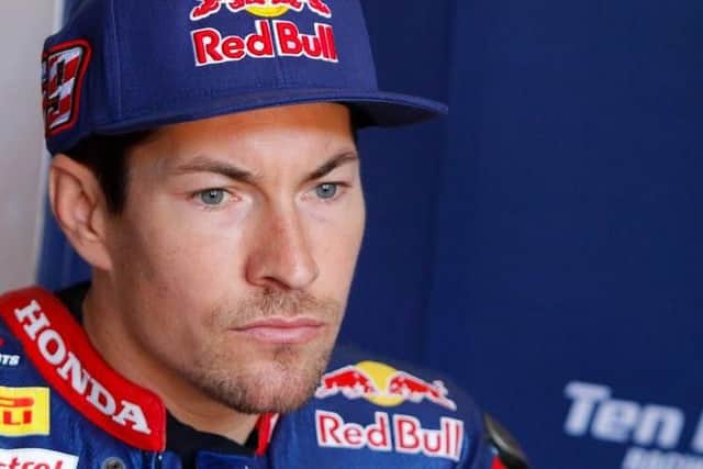 American rider Nicky Hayden has died aged 35 after succumbing to injuries sustained in a road accident in Italy.