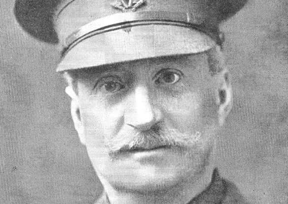 Major Willie Redmond died from his wounds, despite Private John Meeke's bravery