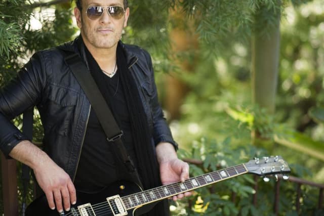 Northern England Rocker Leading Northern Ireland rocker to receive top musical accolade