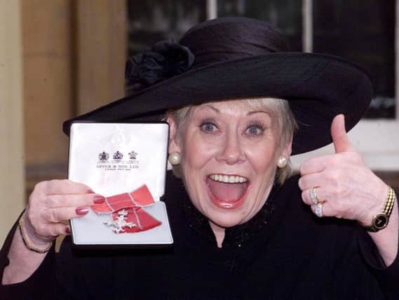 File photo dated 24/10/00 of Coronation Street star Liz Dawn at Buckingham Palace after she received an MBE