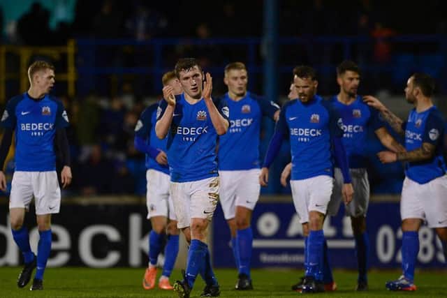 Glenavon's Bobby Burns put his side in front